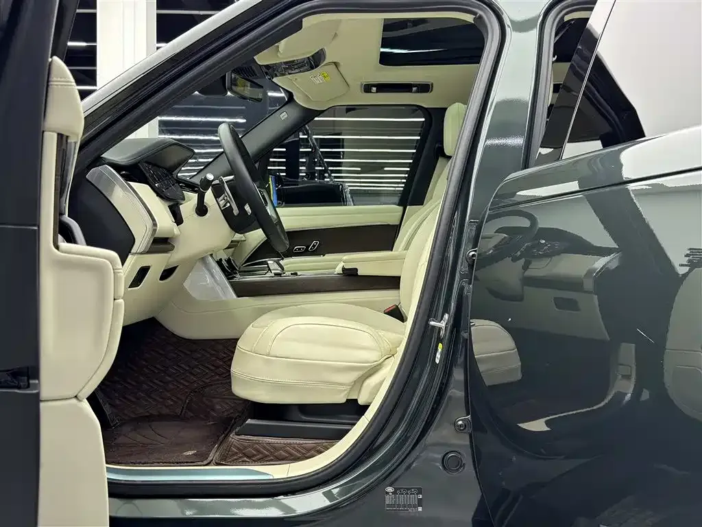 Land Rover Range Rover 2023 из CN, фото 7