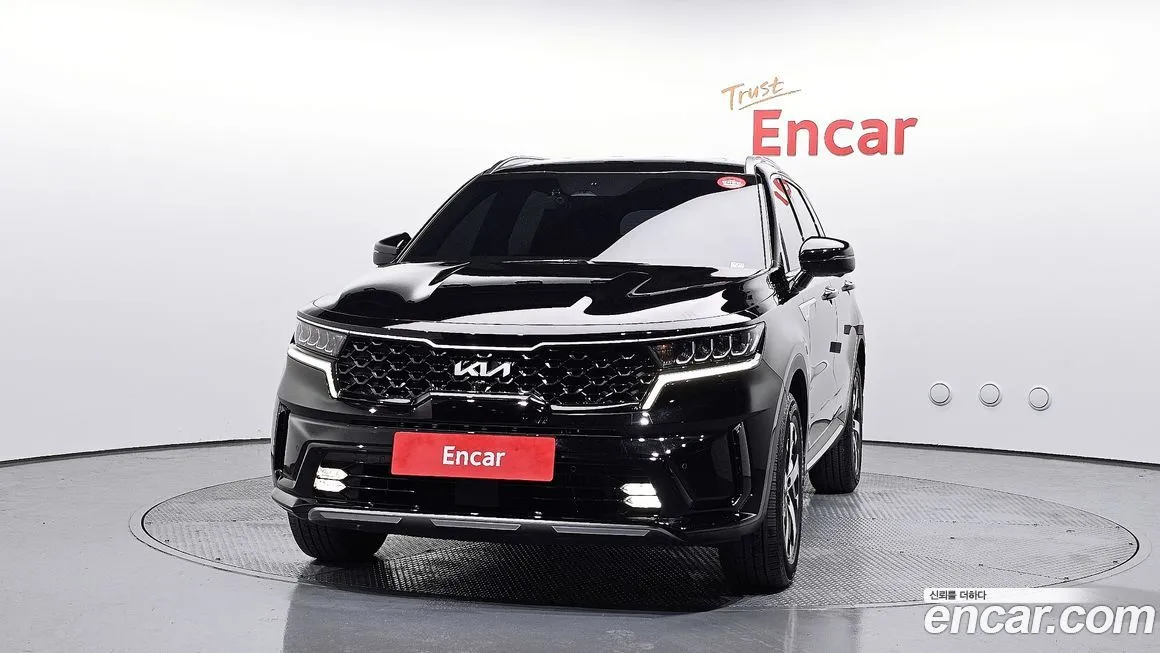 Kia Sorento — фото 6