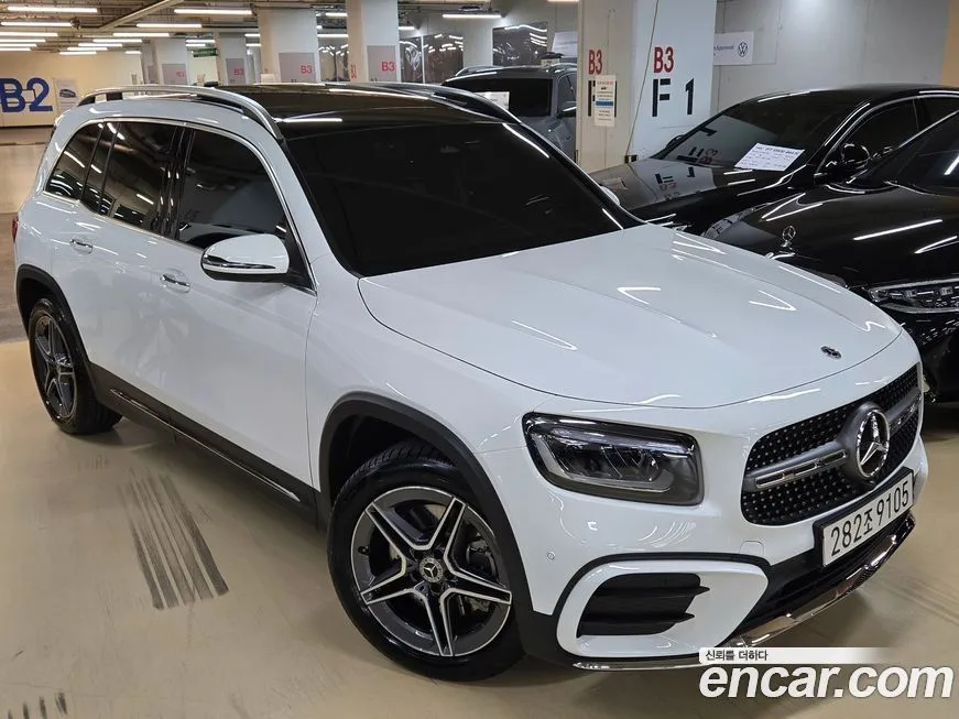 Mercedes-Benz GLB-Class — фото 1