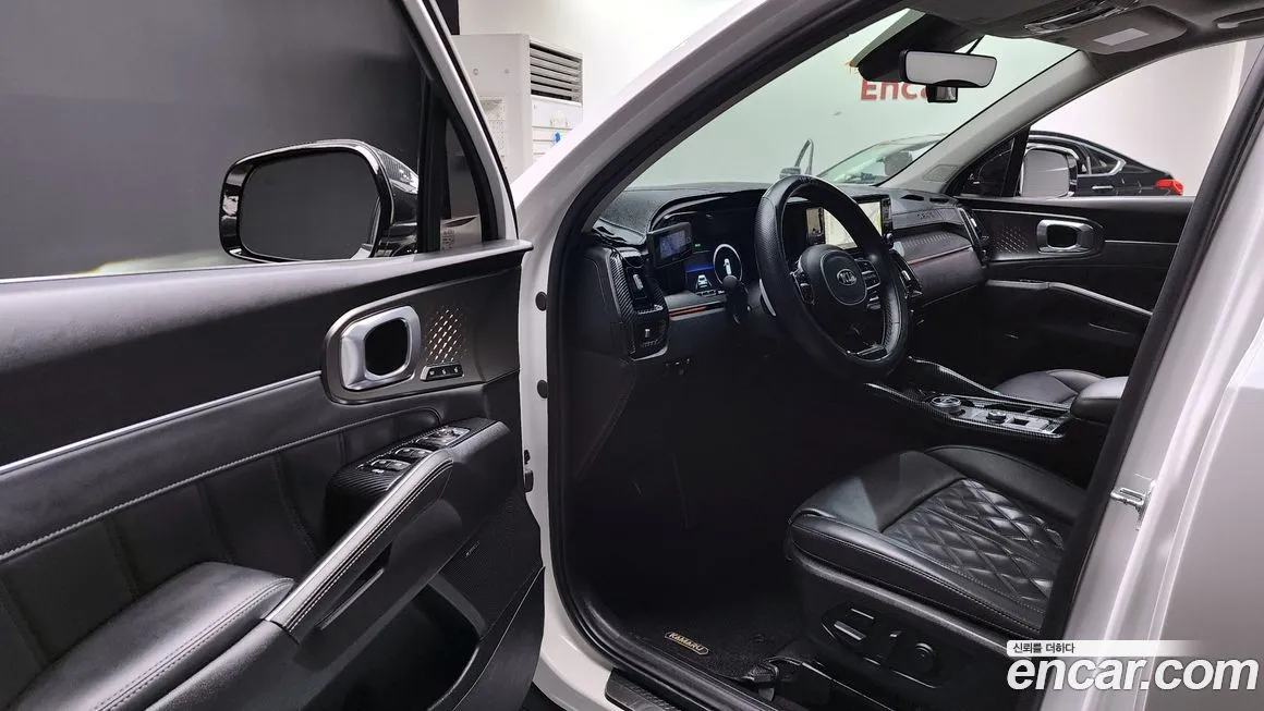 Kia Sorento — фото 3