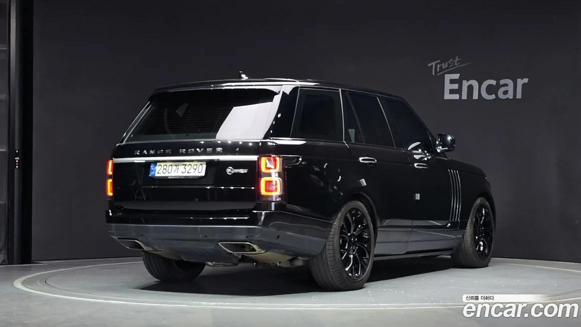 Land Rover Range Rover 2021 из KR, фото 2