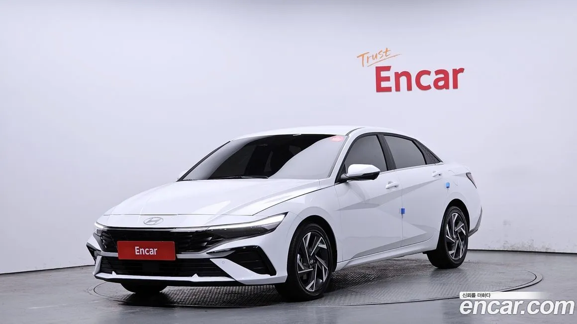 Hyundai AVANTE 2024 из KR, фото 1