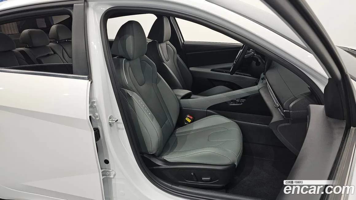 Hyundai AVANTE 2024 из KR, фото 10