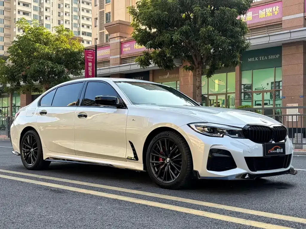 BMW 3 Series 2021 из CN, фото 10