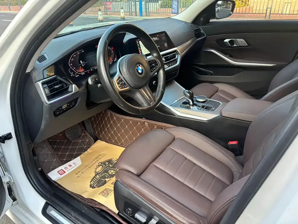 BMW 3 Series 2021 из CN, фото 5