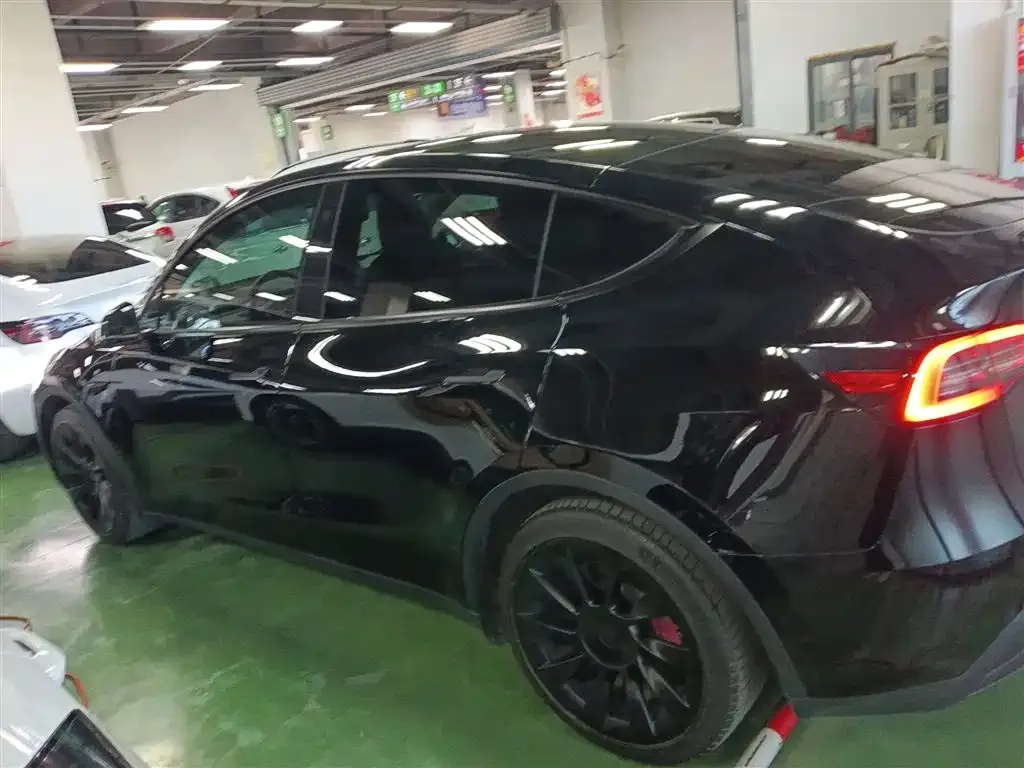 Tesla Model Y 2022 из CN, фото 5