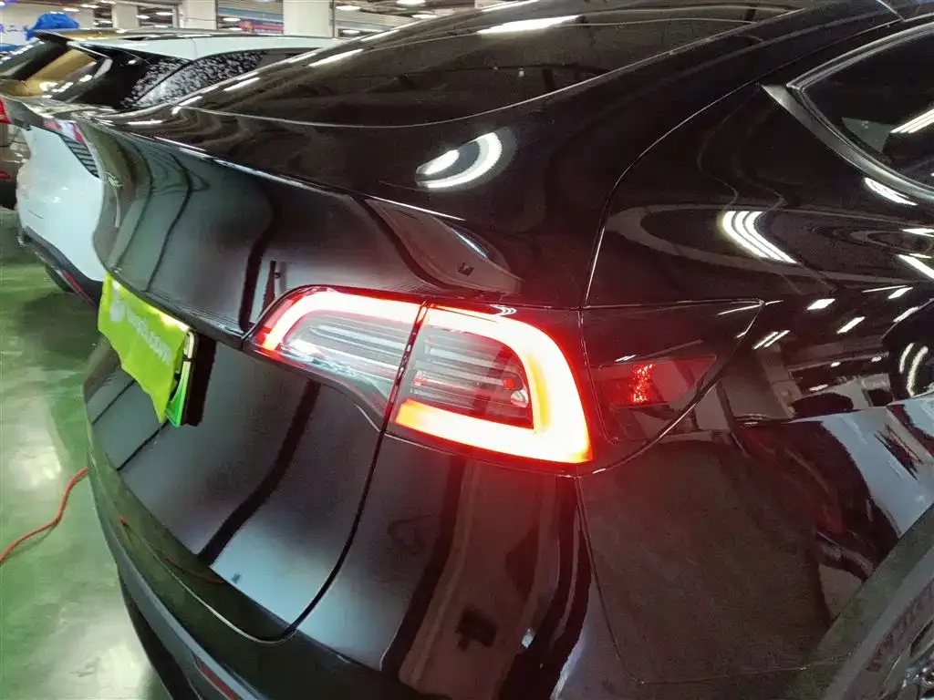 Tesla Model Y 2022 из CN, фото 8