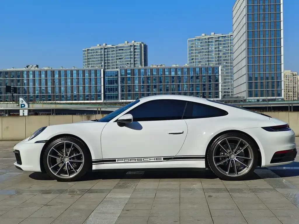 Porsche 911 2024 из CN, фото 2