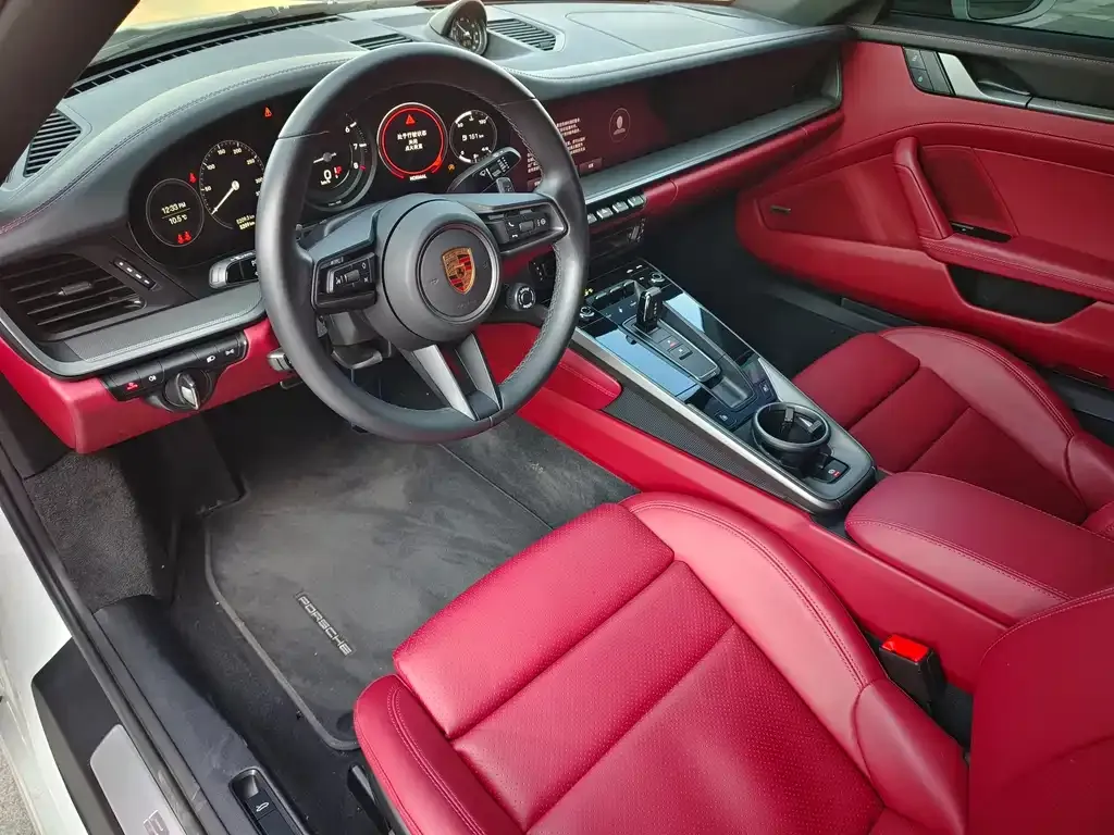 Porsche 911 2024 из CN, фото 3