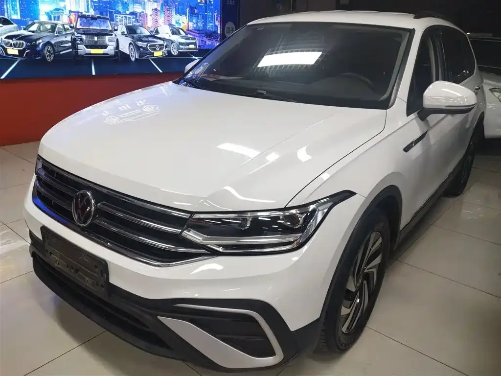 Volkswagen Tiguan L 2022 из CN, фото 1
