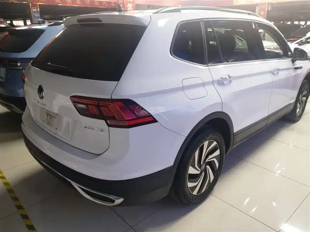 Volkswagen Tiguan L 2022 из CN, фото 6