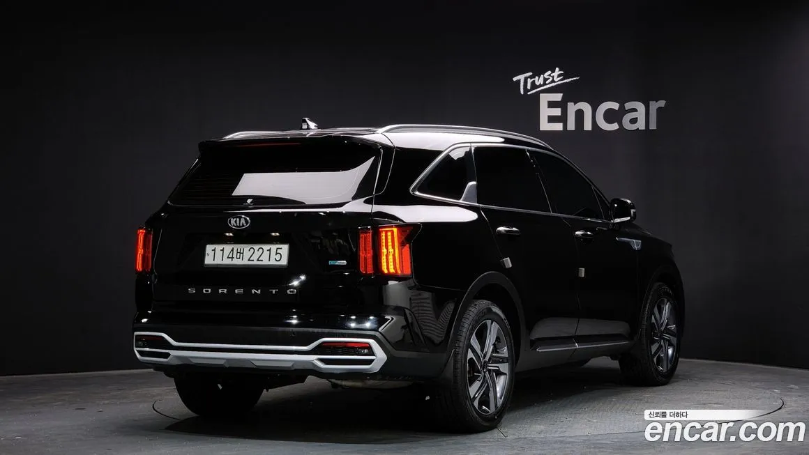 Kia Sorento — фото 3
