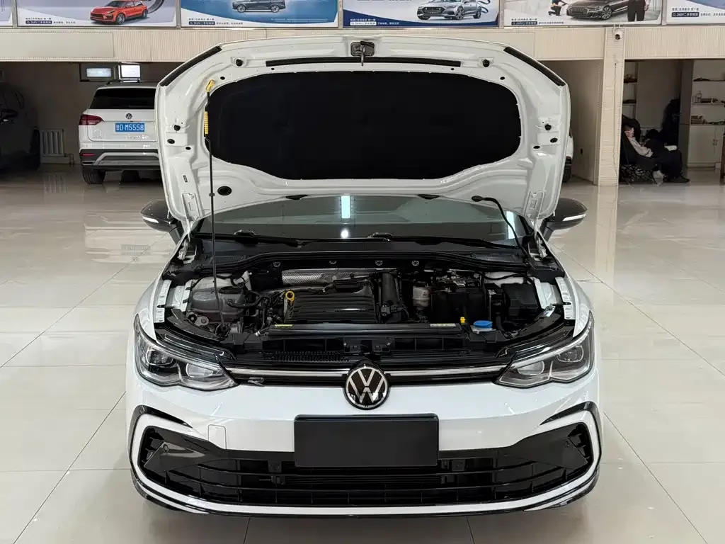 Volkswagen Golf 2022 из CN, фото 7