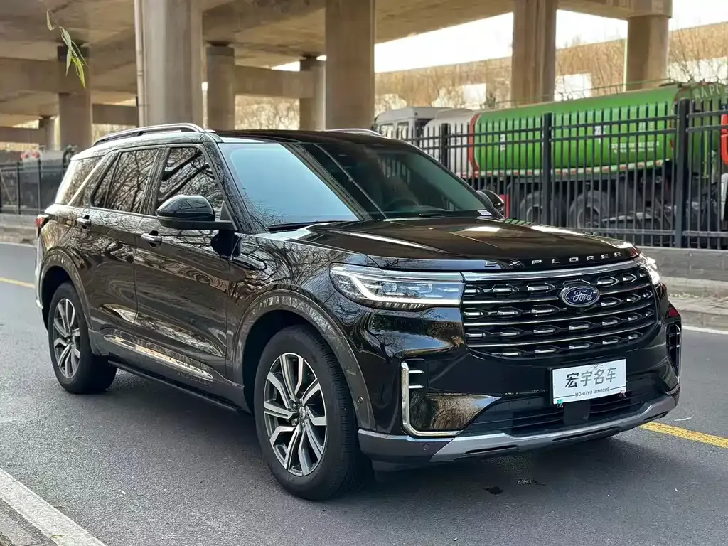 Ford Explorer 2023 из CN, фото 7