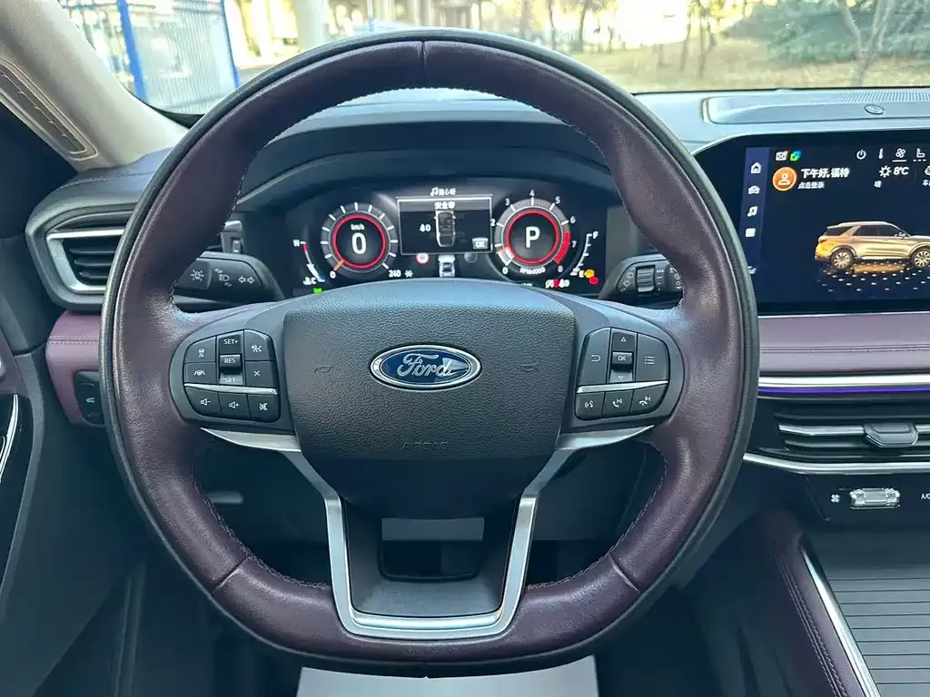 Ford Explorer 2023 из CN, фото 9