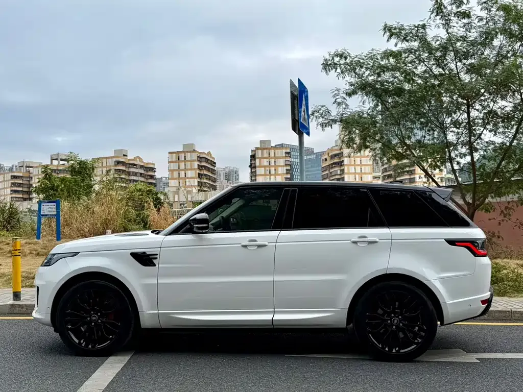 Land Rover Sport — фото 10