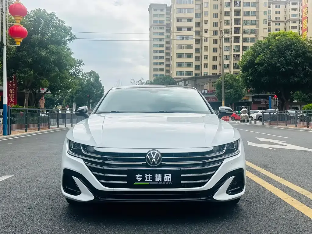 Volkswagen CC 2023 из CN, фото 5