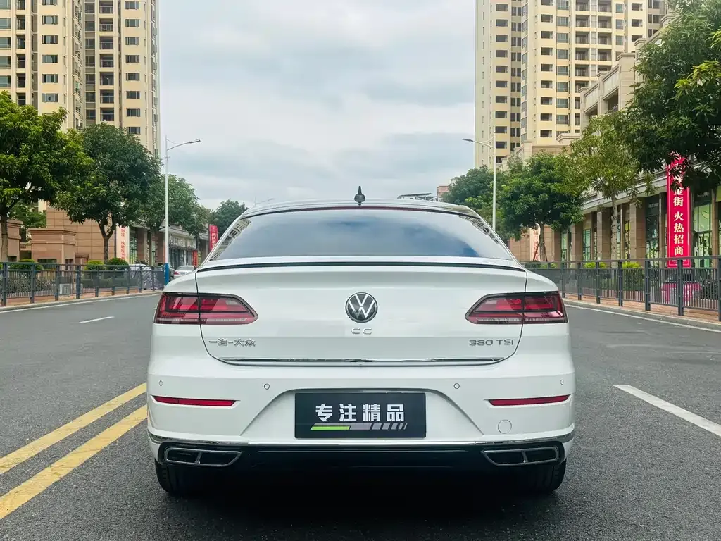 Volkswagen CC 2023 из CN, фото 6