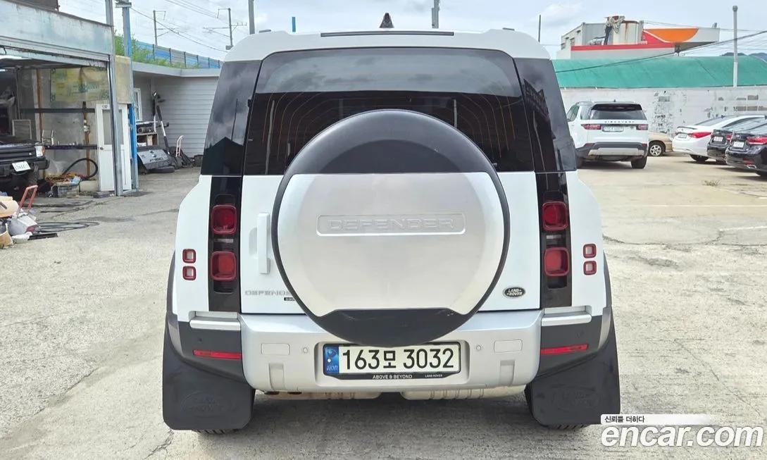 Land Rover Defender 2022 из KR, фото 4
