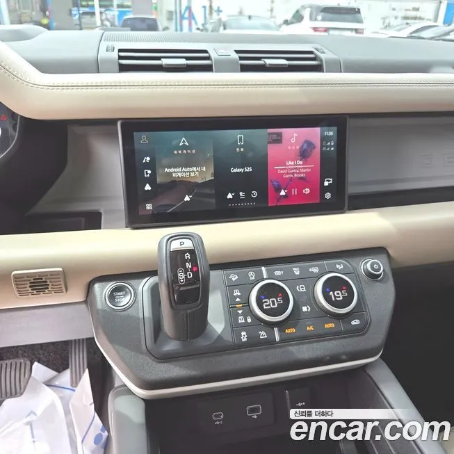 Land Rover Defender 2022 из KR, фото 9