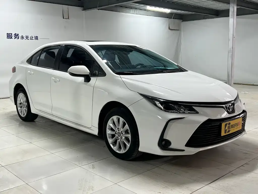 Toyota Corolla 2022 из CN, фото 3