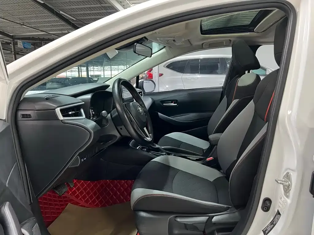 Toyota Corolla 2022 из CN, фото 8