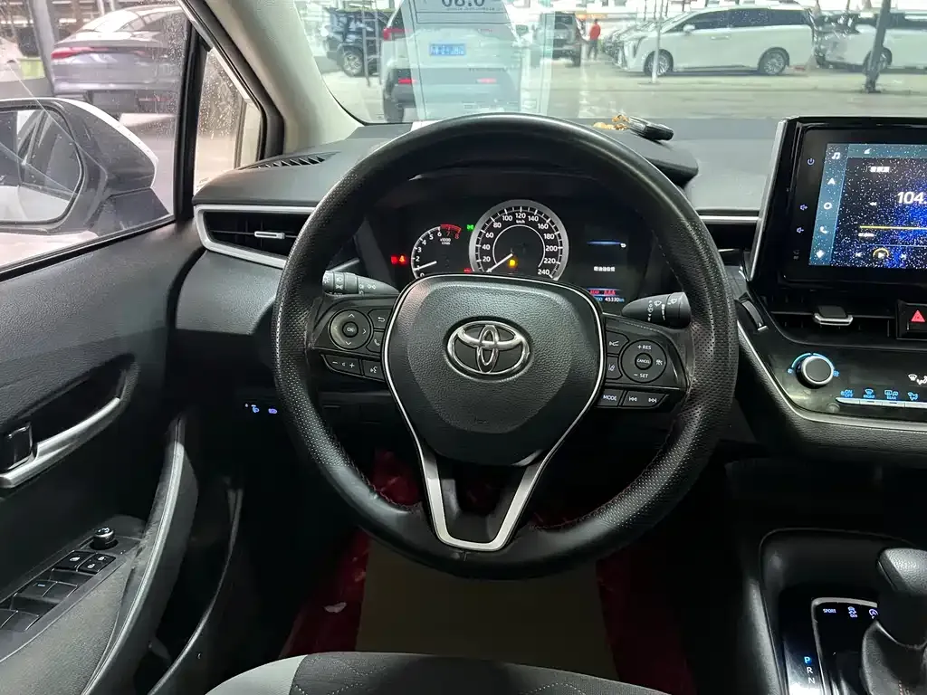 Toyota Corolla 2022 из CN, фото 10