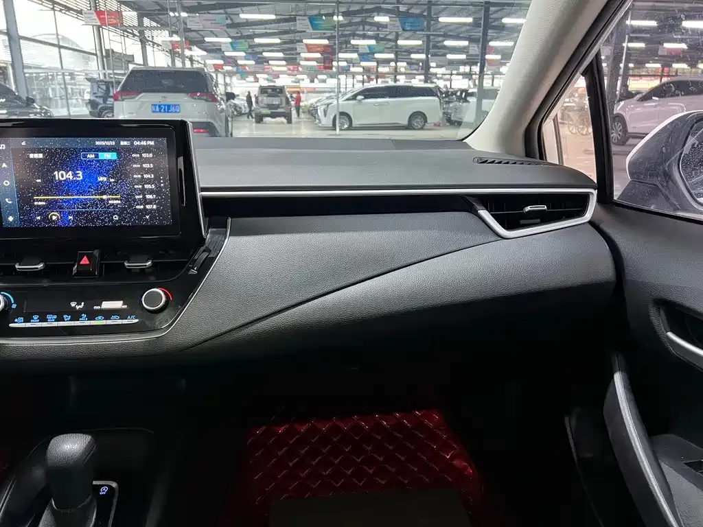 Toyota Corolla 2022 из CN, фото 9