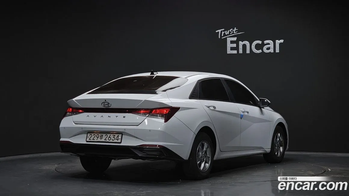 Hyundai AVANTE 2022 из KR, фото 3