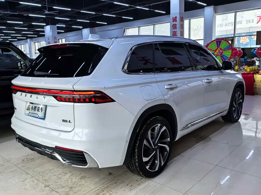 Geely Xingyue L — фото 3