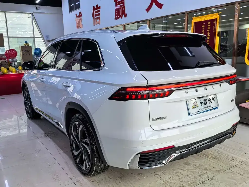Geely Xingyue L — фото 10