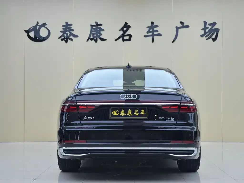 Audi A8 2024 из CN, фото 3