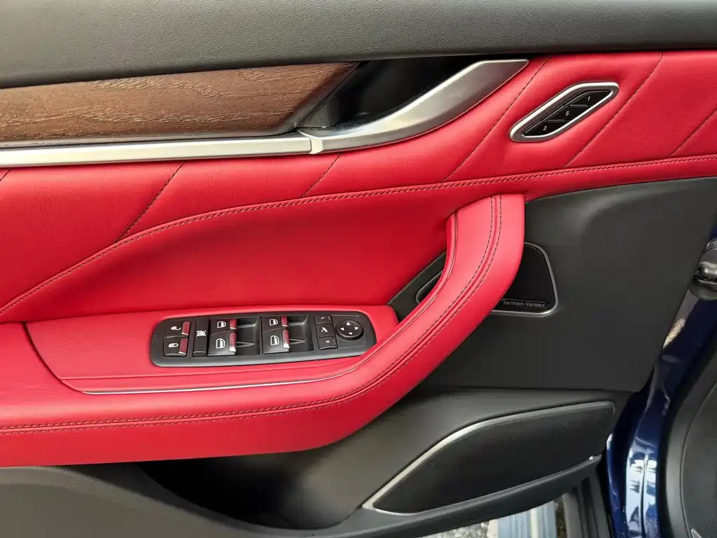 Maserati Levante 2021 из CN, фото 2