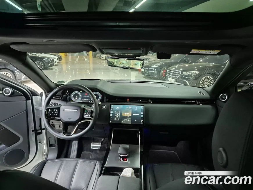 [object Object] Range Rover Evoque 2025 из KR, фото 6