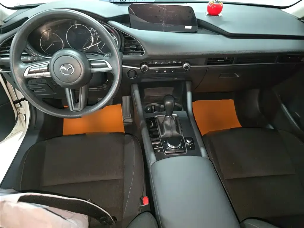 Mazda 3 Axela 2024 из CN, фото 4