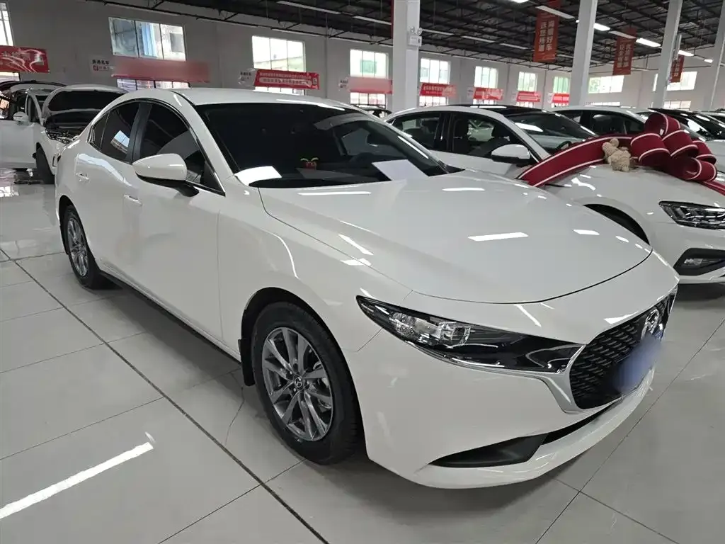 Mazda 3 Axela 2024 из CN, фото 6