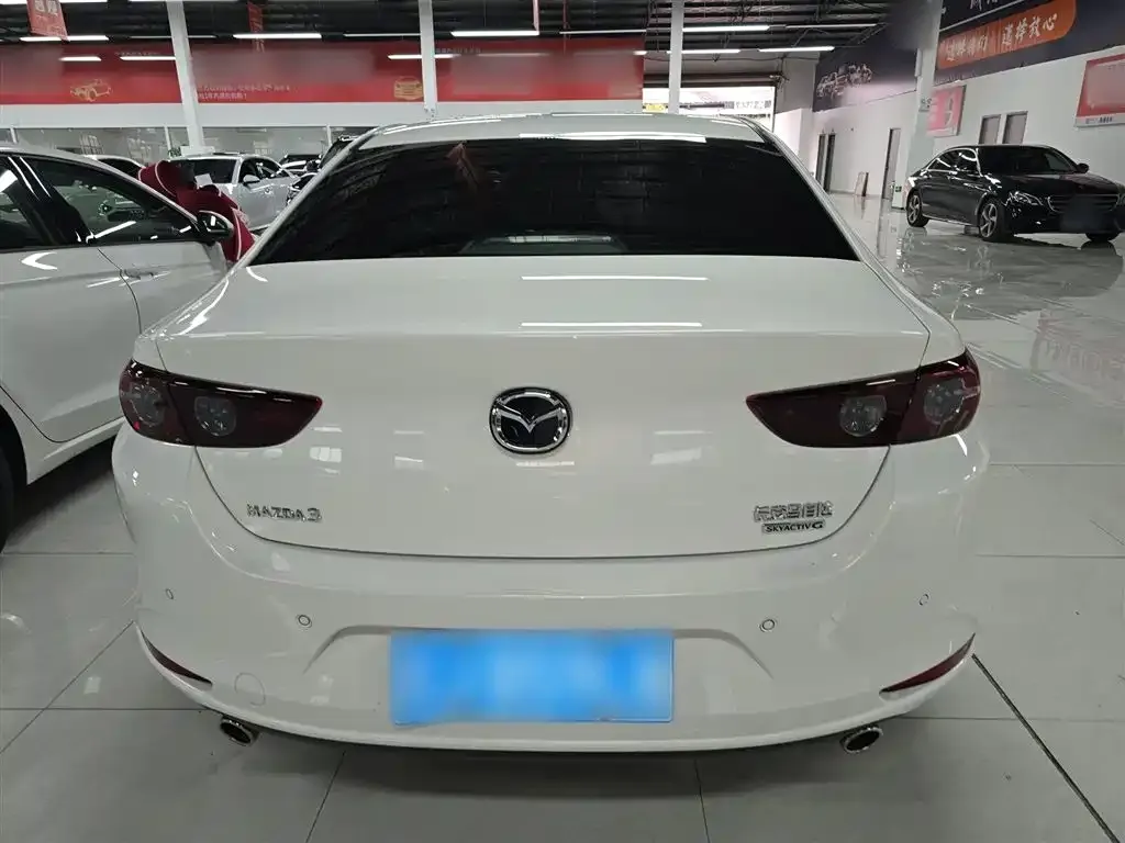 Mazda 3 Axela 2024 из CN, фото 3