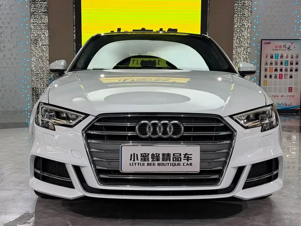 Audi A3 2021 из CN, фото 10