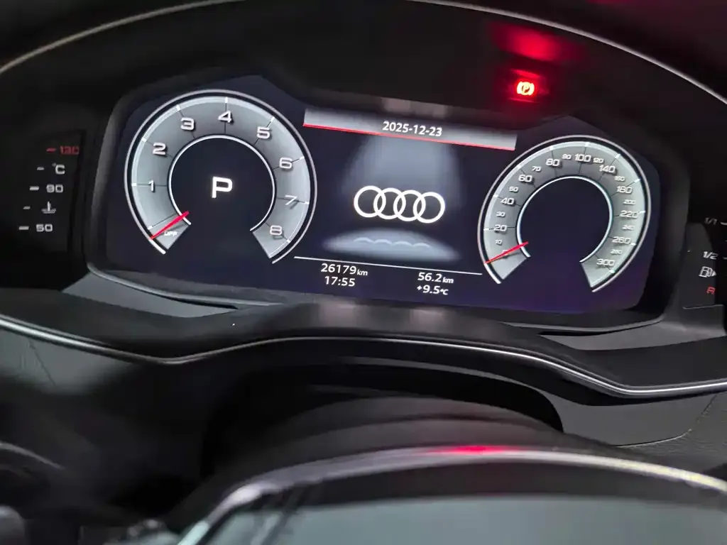 Audi A6L 2024 из CN, фото 3