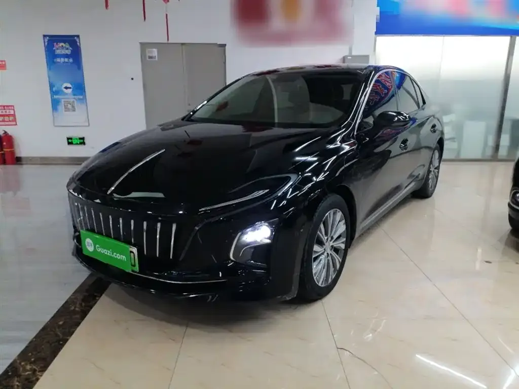 Hongqi E-QM5 2023 из CN, фото 1
