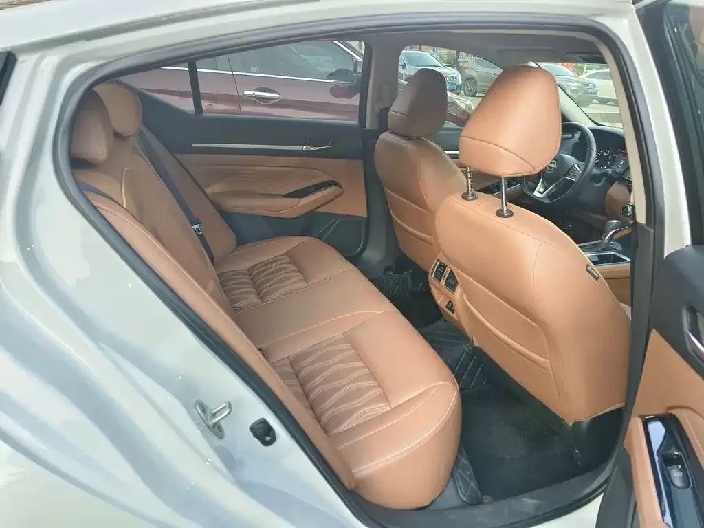 Nissan Teana 2023 из CN, фото 5