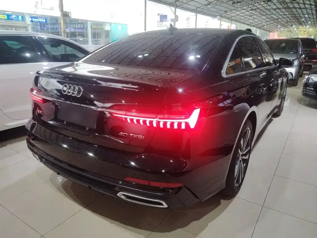 Audi A6L 2021 из CN, фото 6