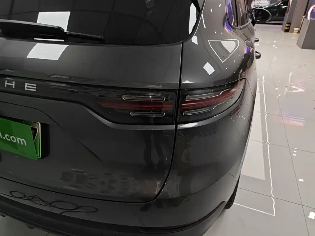 Porsche Cayenne Hybrid 2021 из CN, фото 5