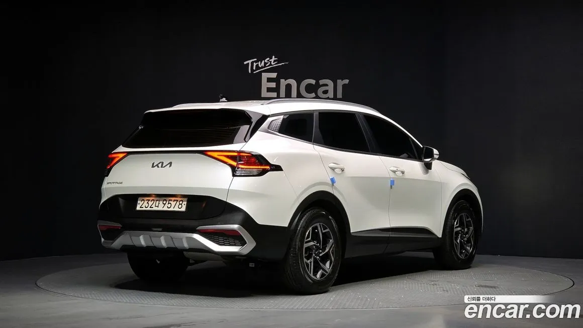 Kia Sportage — фото 7