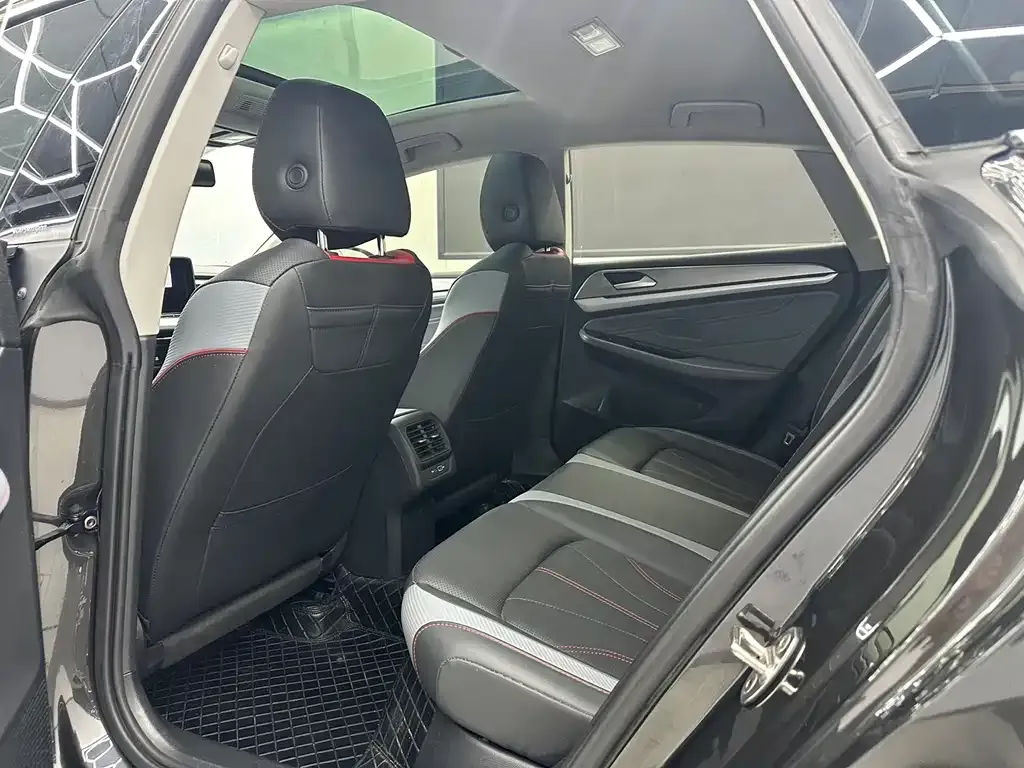 Volkswagen Lamando 2022 из CN, фото 9