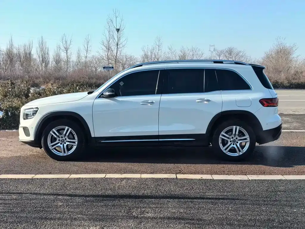 Mercedes-Benz GLB 2023 из CN, фото 7