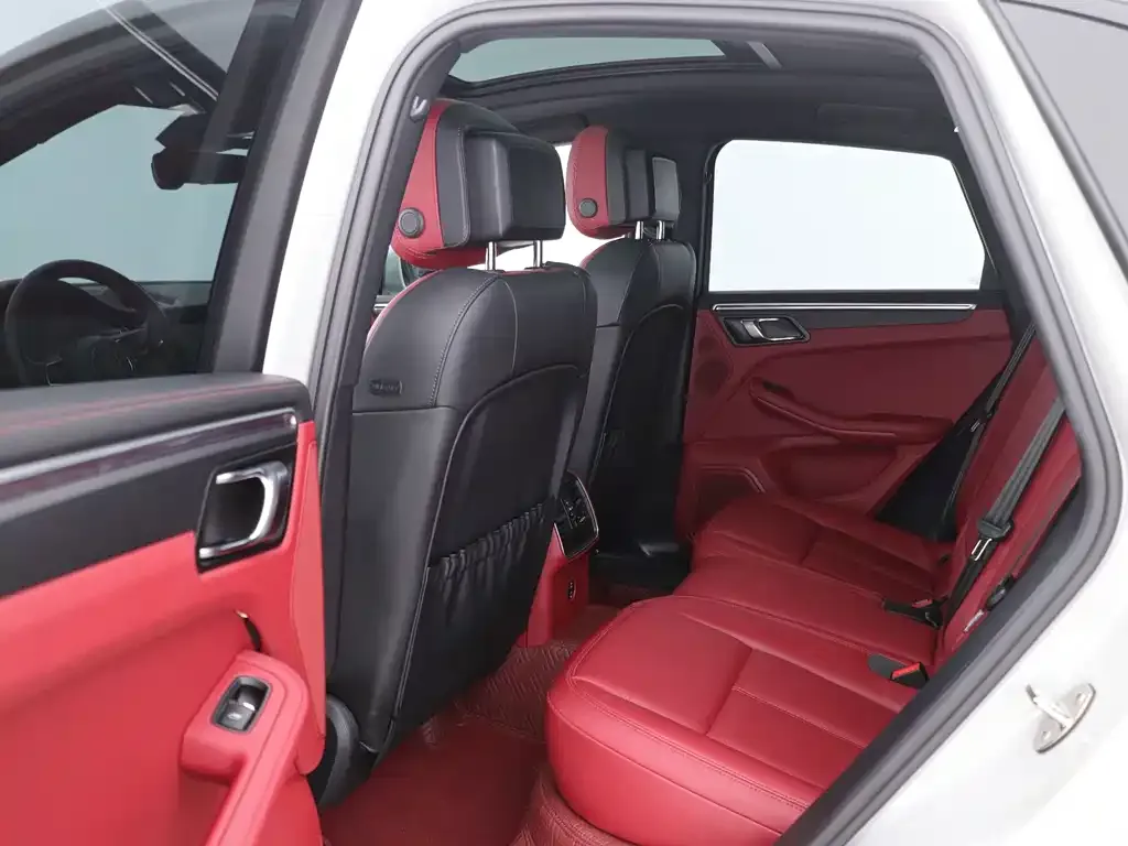 Porsche Macan 2022 из CN, фото 5