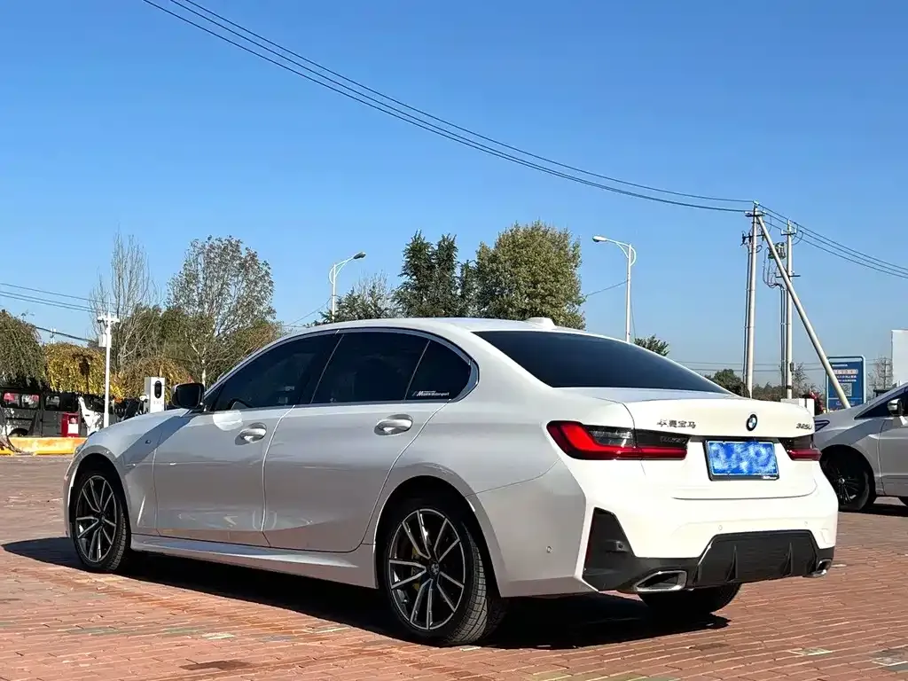 BMW 3 Series 2024 из CN, фото 4