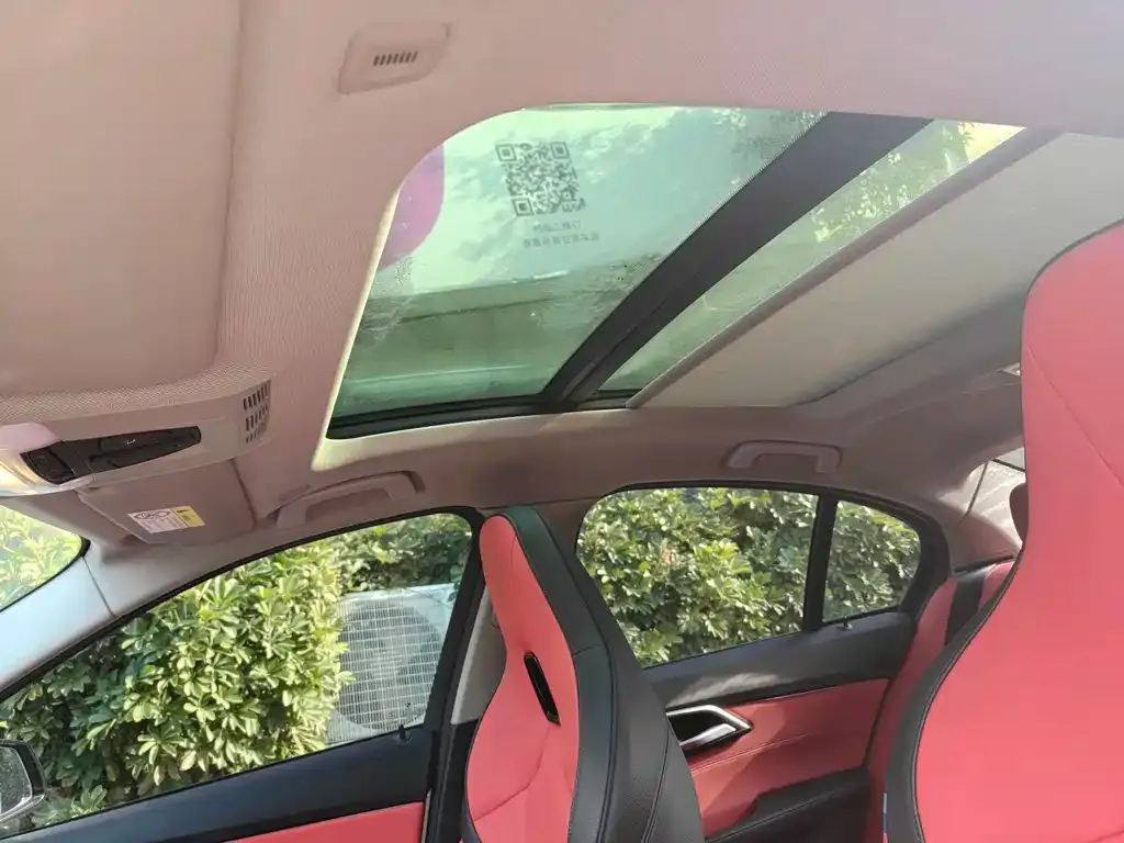 BMW 1 Series 2022 из CN, фото 3