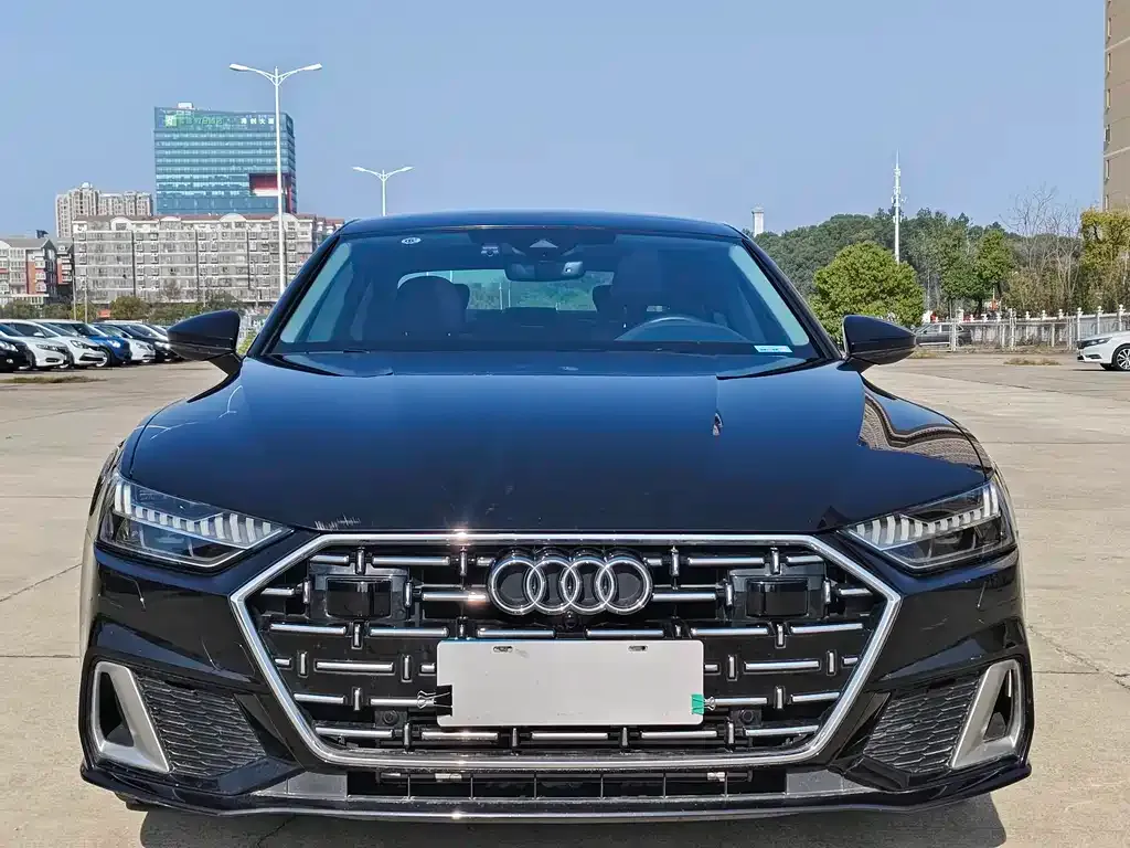 Audi A7L 2024 из CN, фото 6